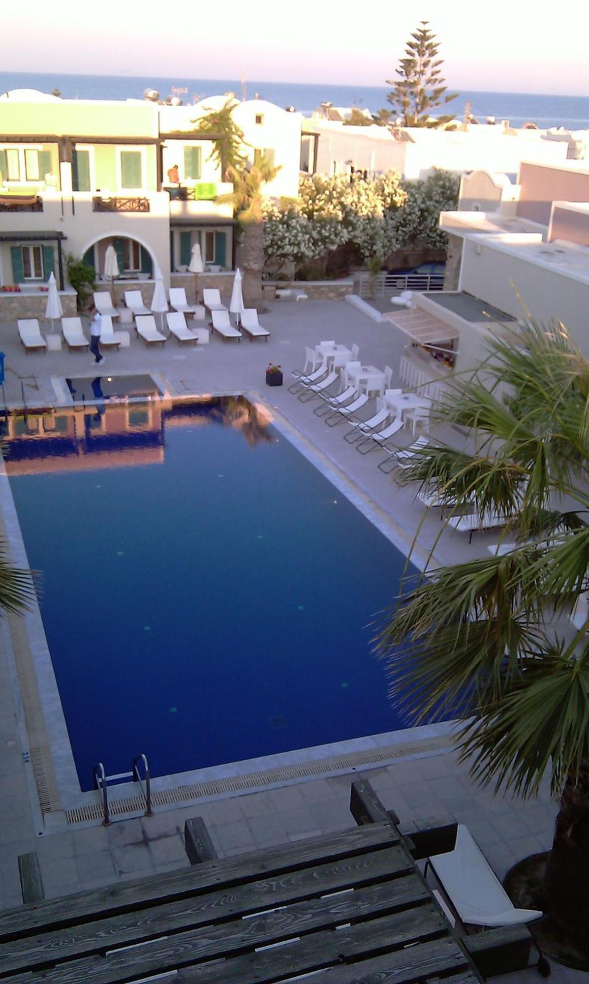 Отель Rose Bay 4*