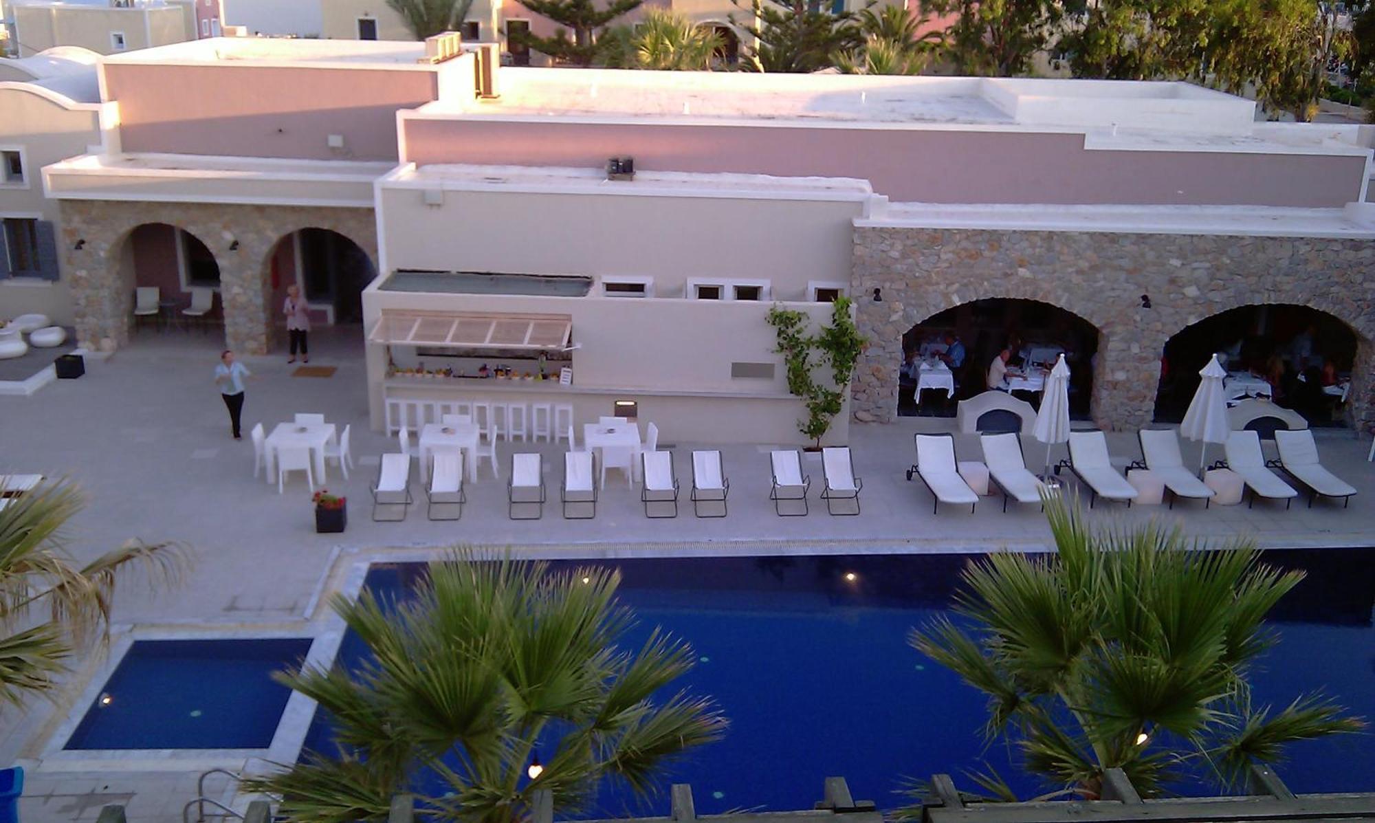 Отель Rose Bay 4*