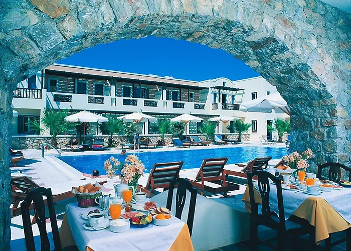 Rose Bay Hotel